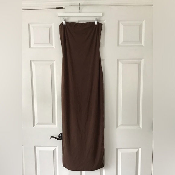 SKIMS Fits Everybody Tube Dress | Cocoa - Picture 5 of 10